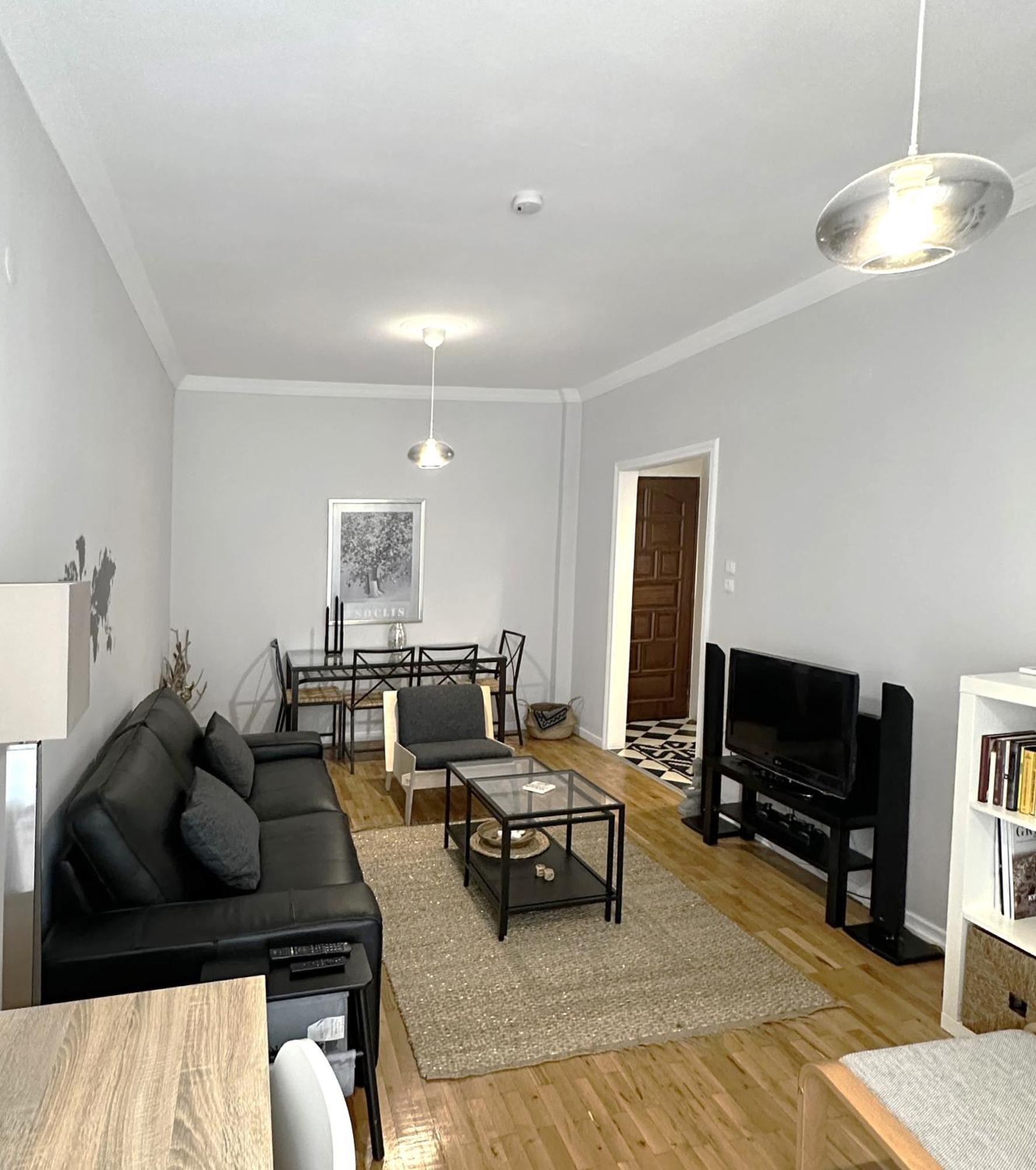 Spacious 82 M2 Two Bedroom Classy Apartment Near City Center 塞萨洛尼基 外观 照片